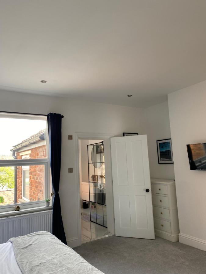 Luxury Spacious Renovated Townhouse Grantham Exteriér fotografie