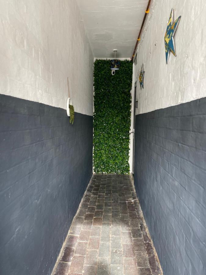 Luxury Spacious Renovated Townhouse Grantham Exteriér fotografie